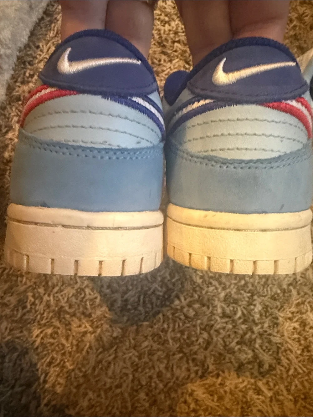 Nike Kids White and Blue Low-Top Sneakers